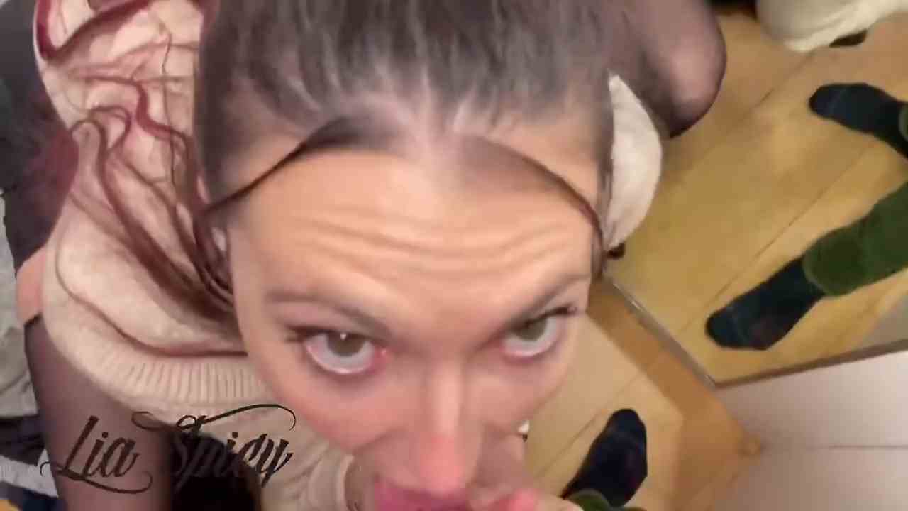 Lia Spicy 5 _ SPICY CHALLENGE – Shopping aux galeries LAFAYETTE – il gicle tout dans ma culotte