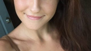 (1) nouvelle photo vous a été envoyé Je suis polonaise mais j&rsquo;ai jamais froid, toujours en petite tenu